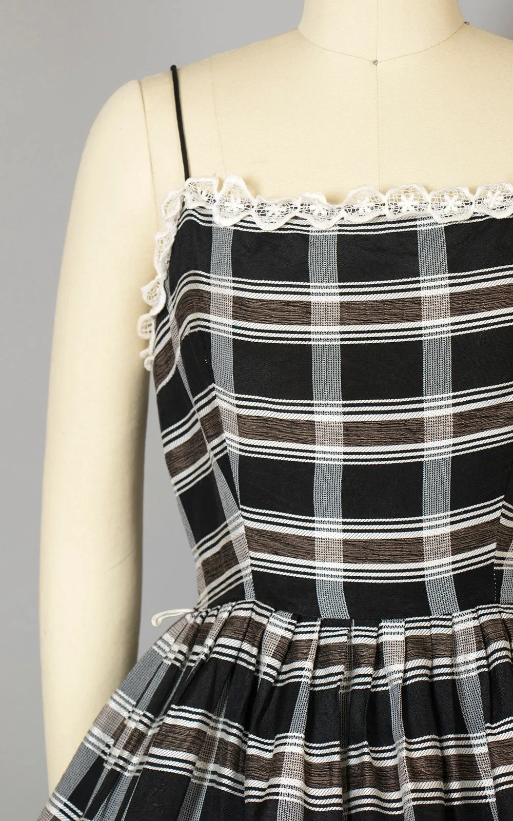 1950s Lace Trimmed Plaid Sundress | x-small