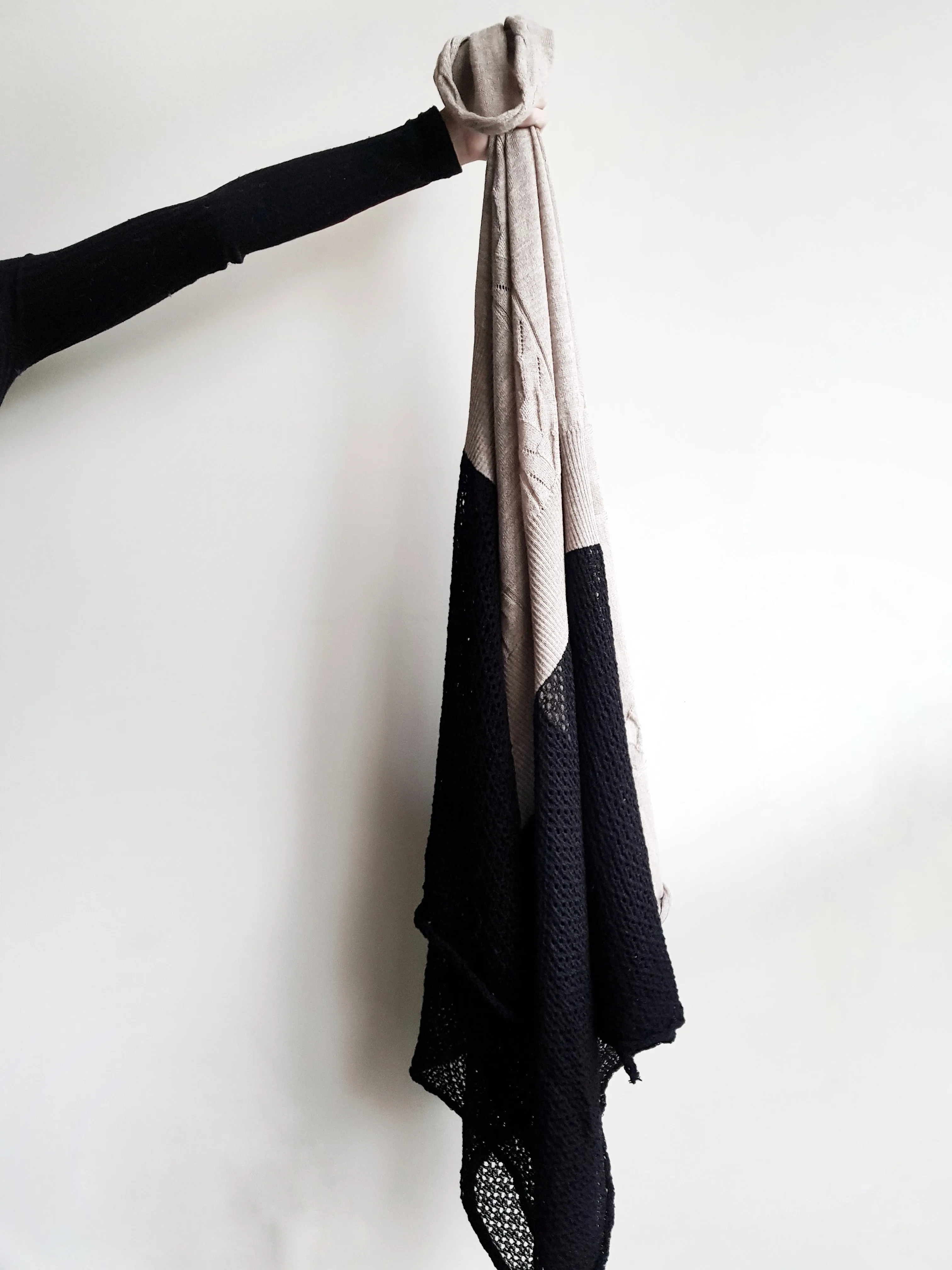 Amano Baby Alpaca oversize wrap-OIive