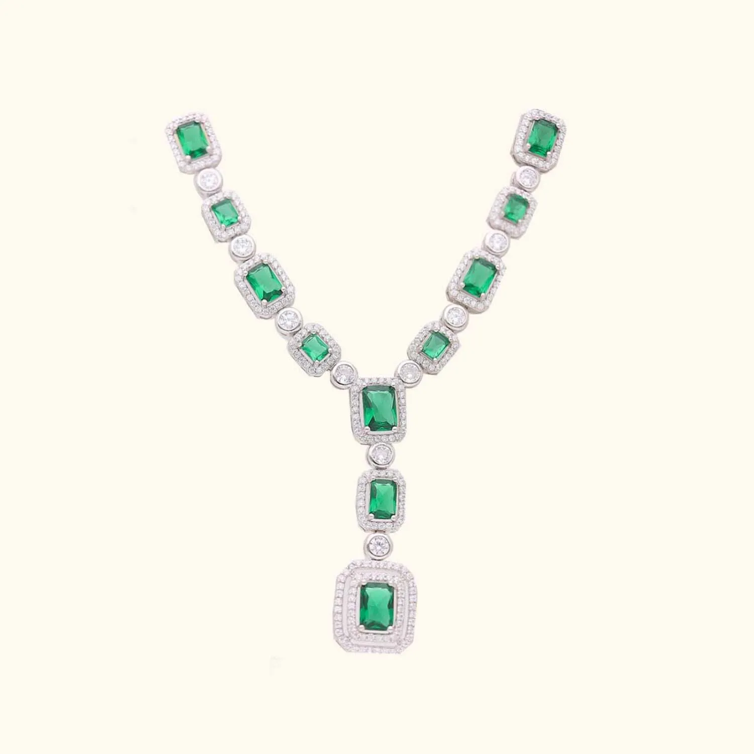 Embrace the Beauty of Silver Jewelry with White Stones