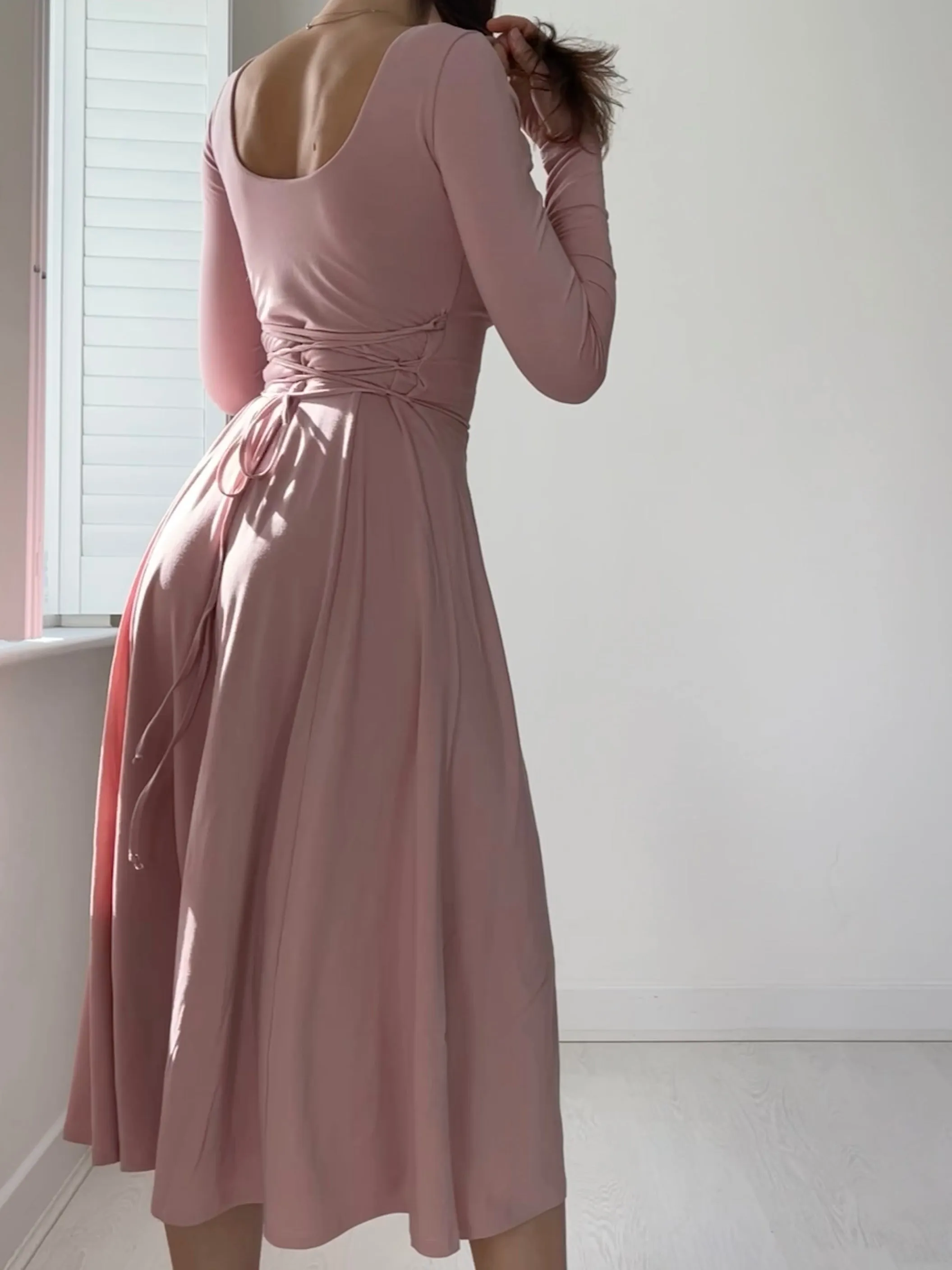 Iris Midi Dress in Organic Bamboo